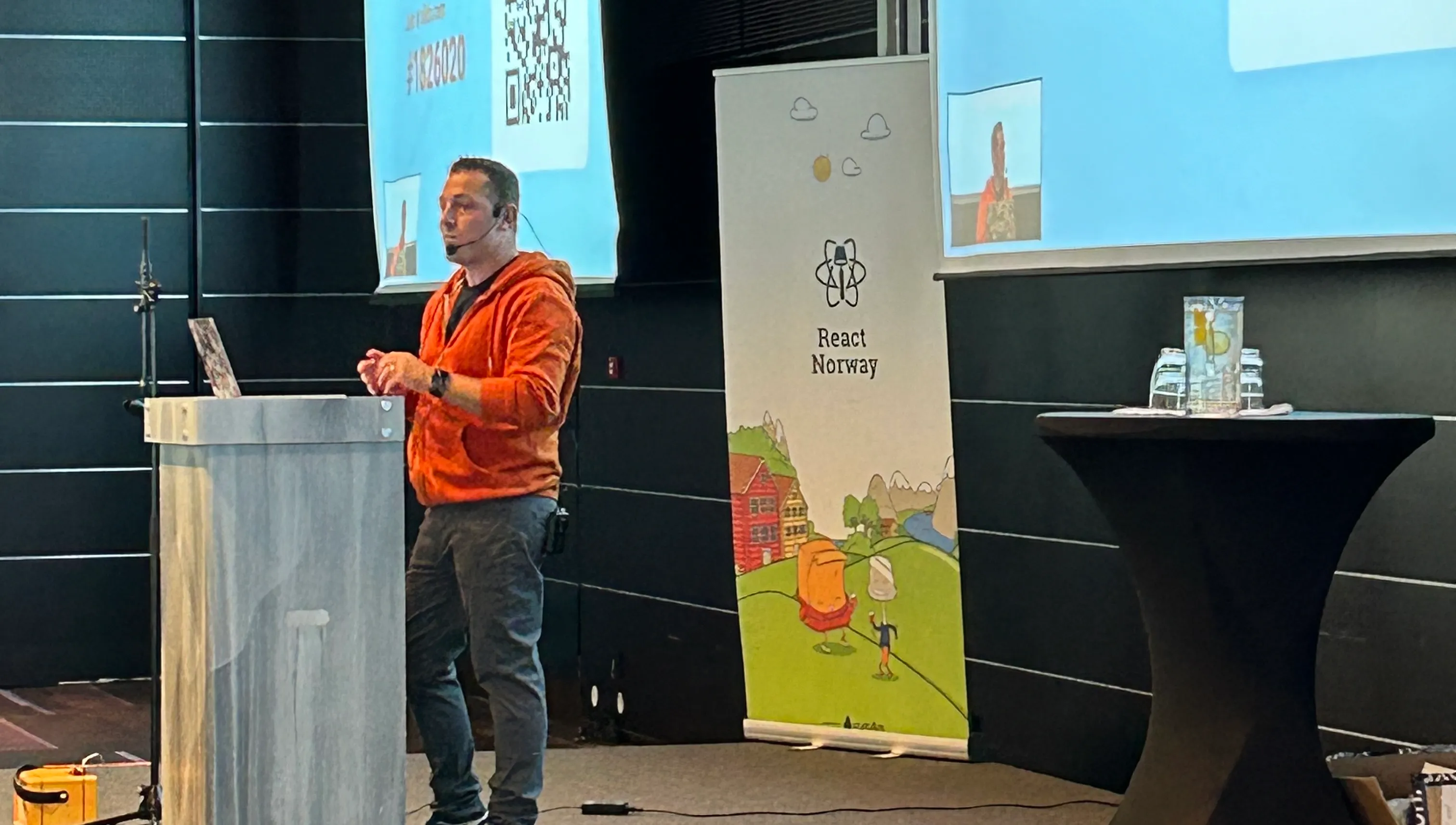 Opening Keynote & Master of Ceremony 0